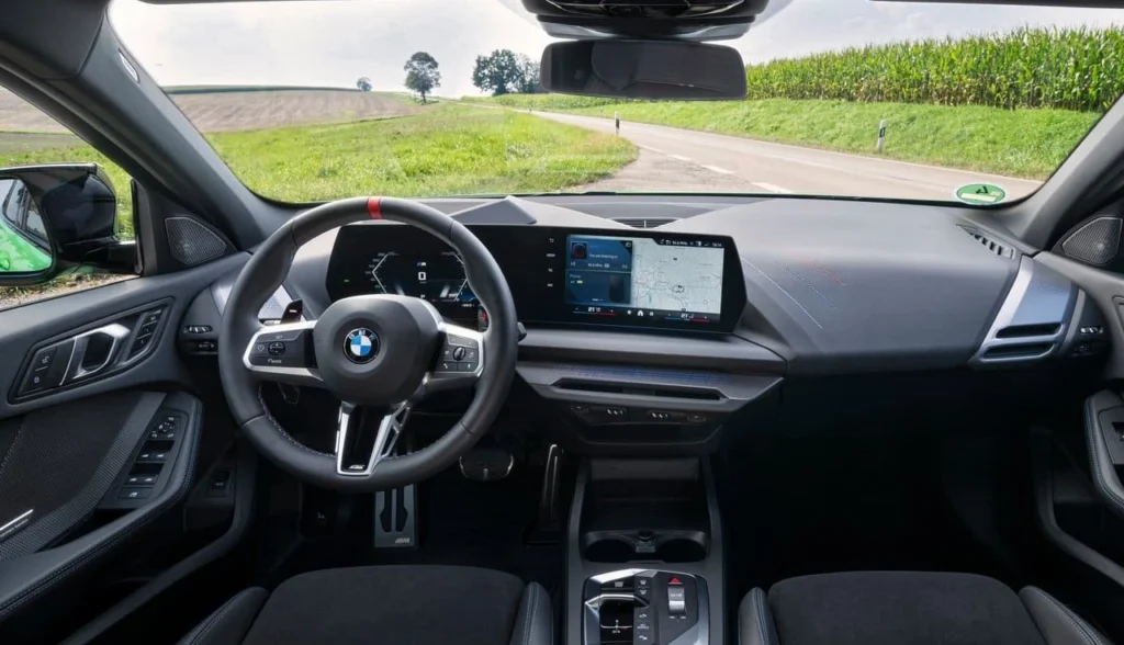 BMW M135 xDrive 2025