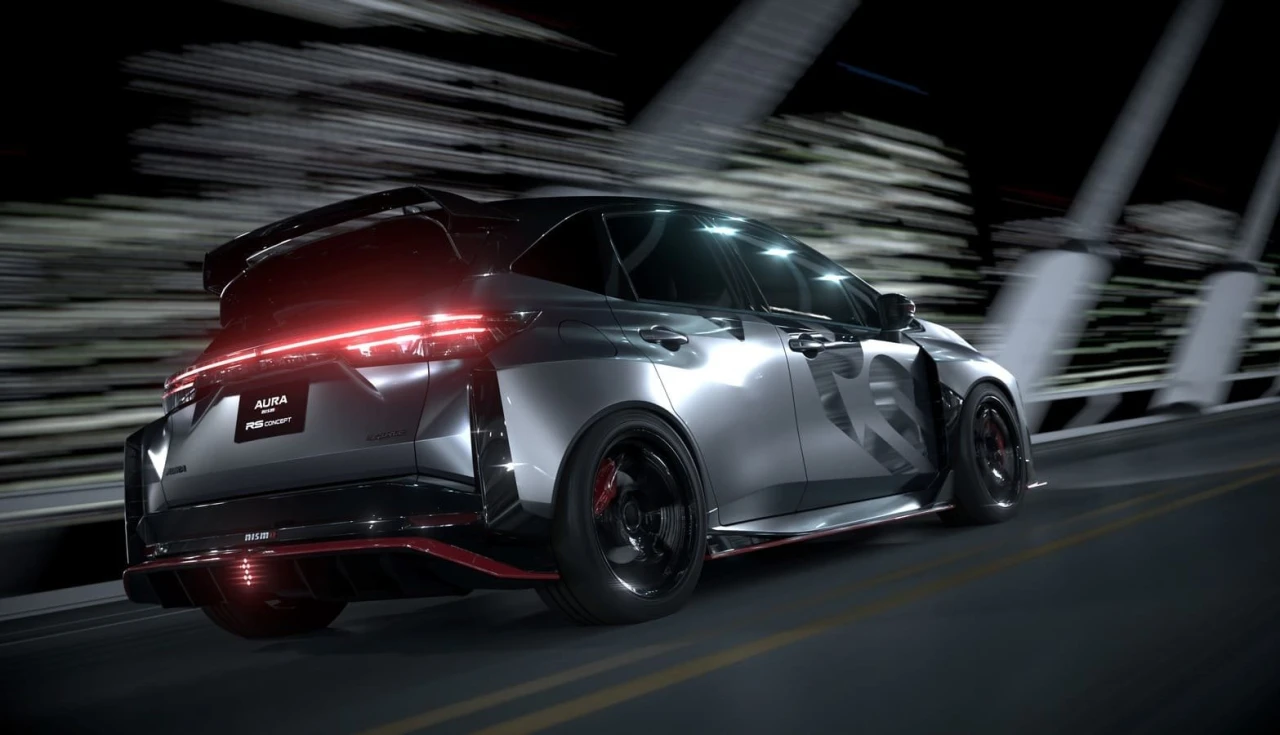Nissan Aura NISMO RS