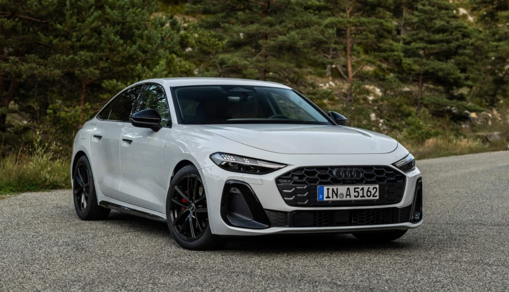 BMW 320i 2026 vs. Audi A5 Sedan 2026