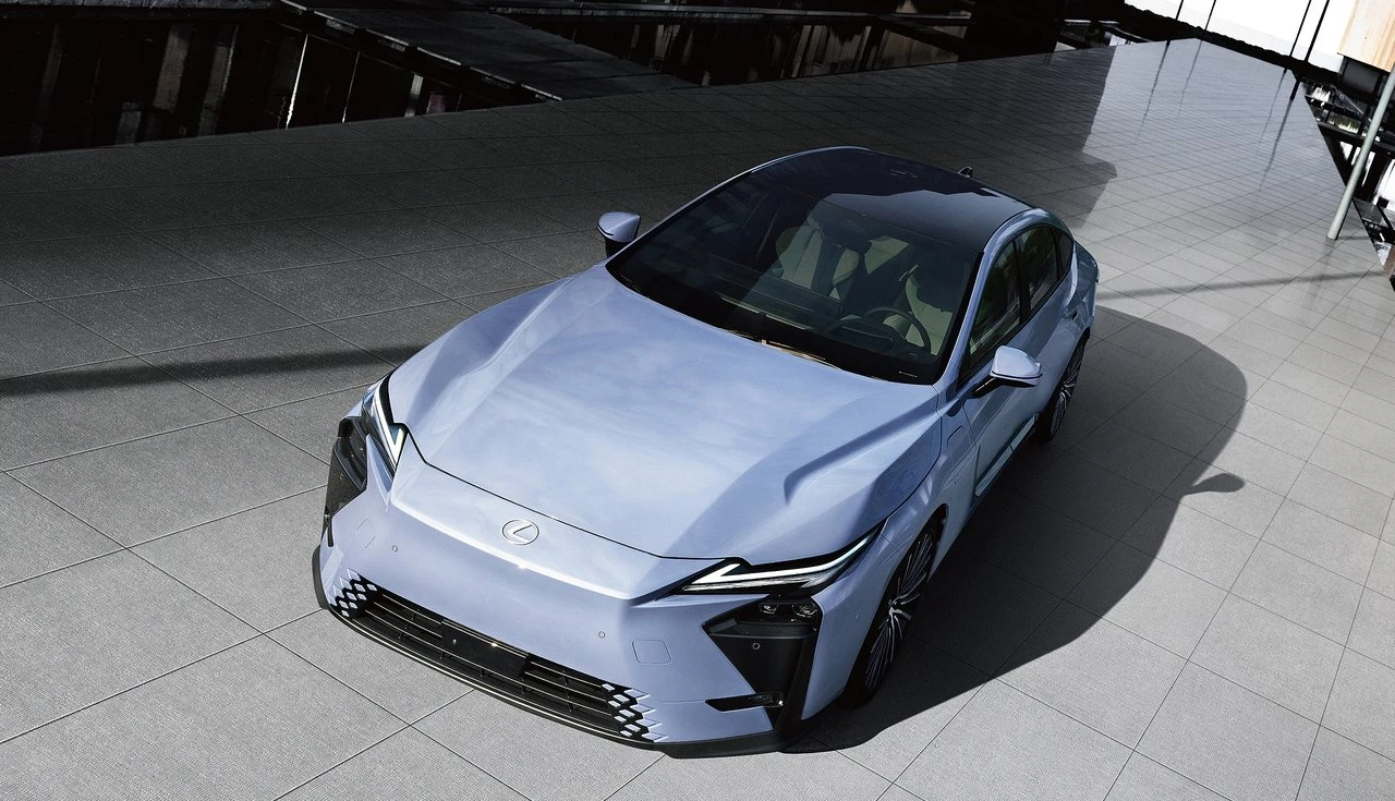 Lexus ES 2026