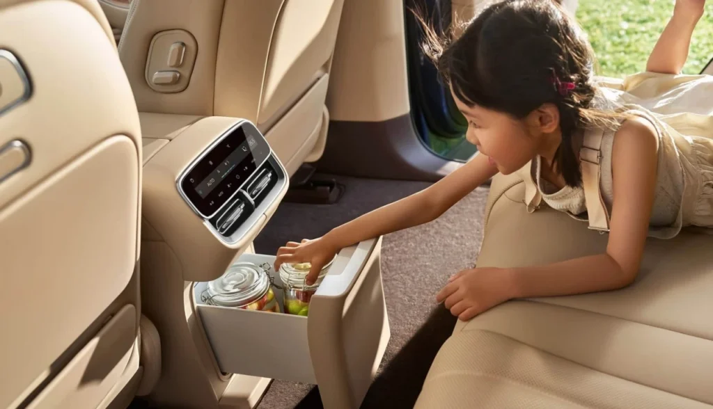 aito-m7-2026-porta-malas-frunk