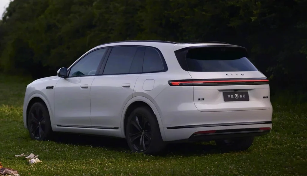 aito-m7-2026-traseira