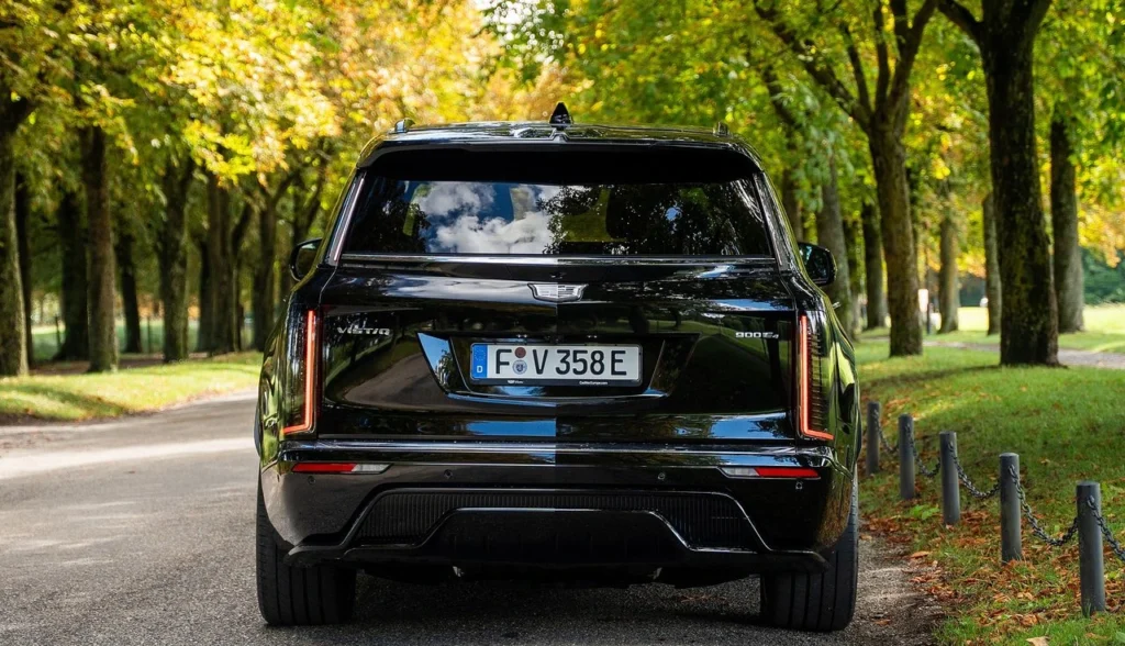 Cadillac VISTIQ 2026