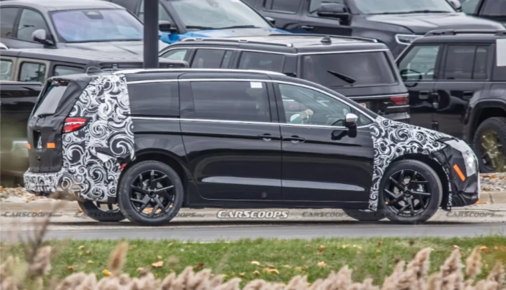 Chrysler Pacifica 2027
