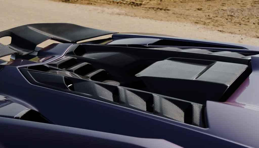 Novitec Transforma Lamborghini Revuelto