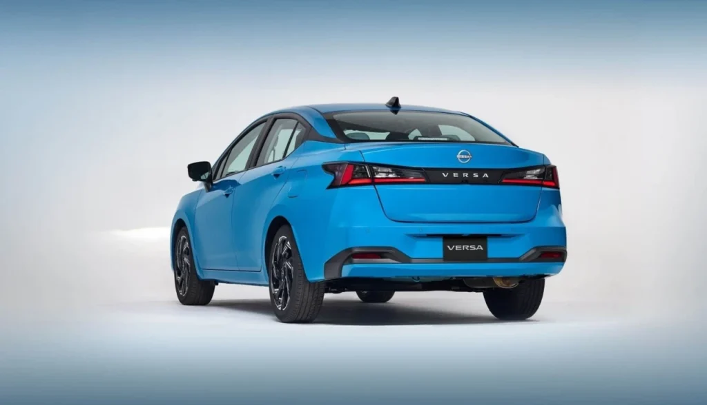 Nissan Versa 2026