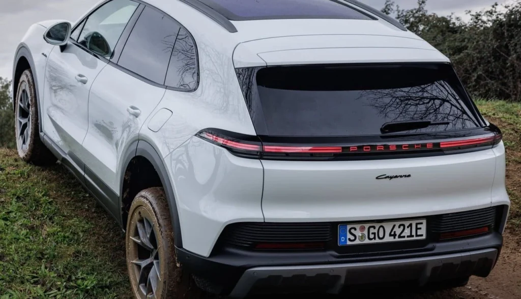 Porsche Cayenne S Electric 2026 SUV elétrico