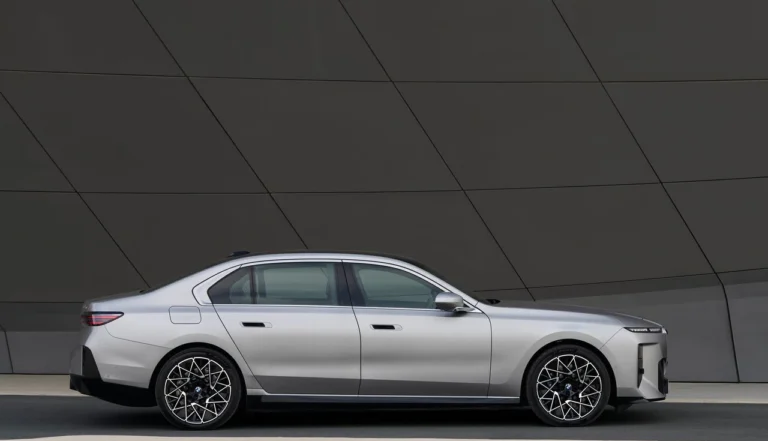 BMW i7 2027