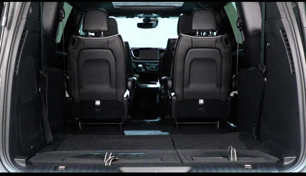 Chrysler Pacifica 2027