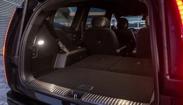 Hyundai Ioniq 9 AWD Performance Calligraphy Black Ink (2027)