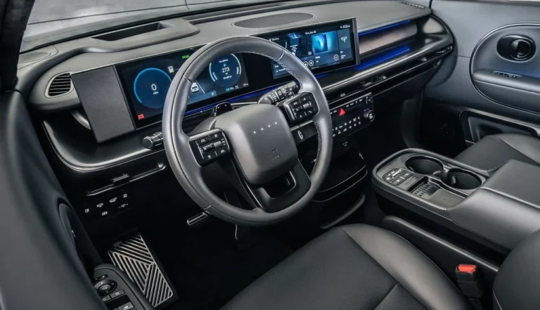 Hyundai Ioniq 9 AWD Performance Calligraphy Black Ink (2027)