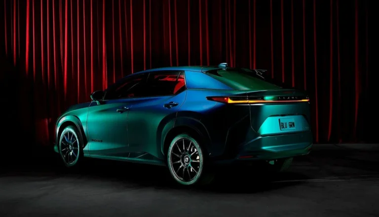 Lexus RZ Blue in Green Edition