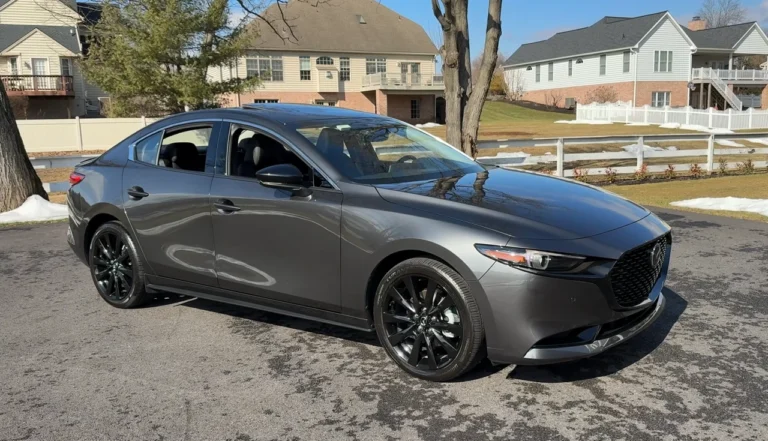 Mazda 3 2026