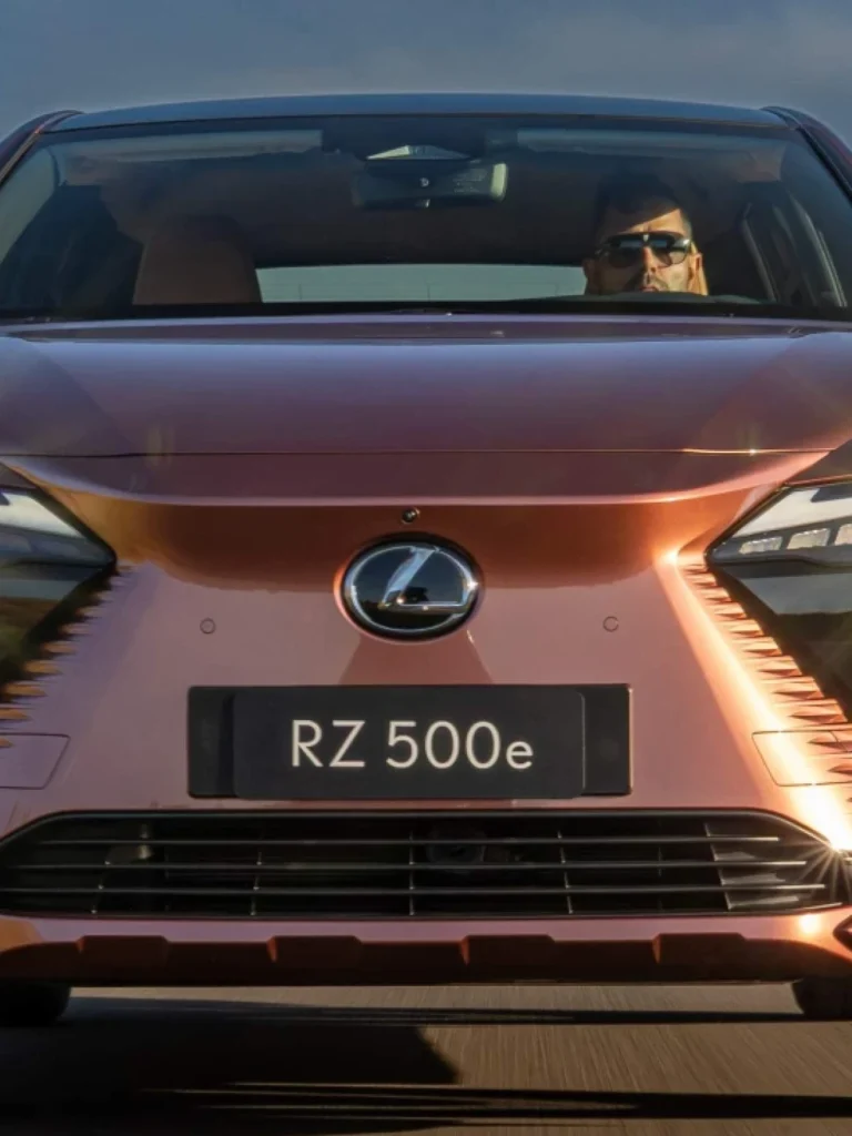 Lexus RZ 500e