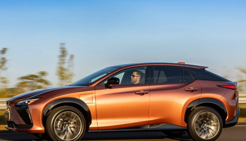 Lexus RZ 500e