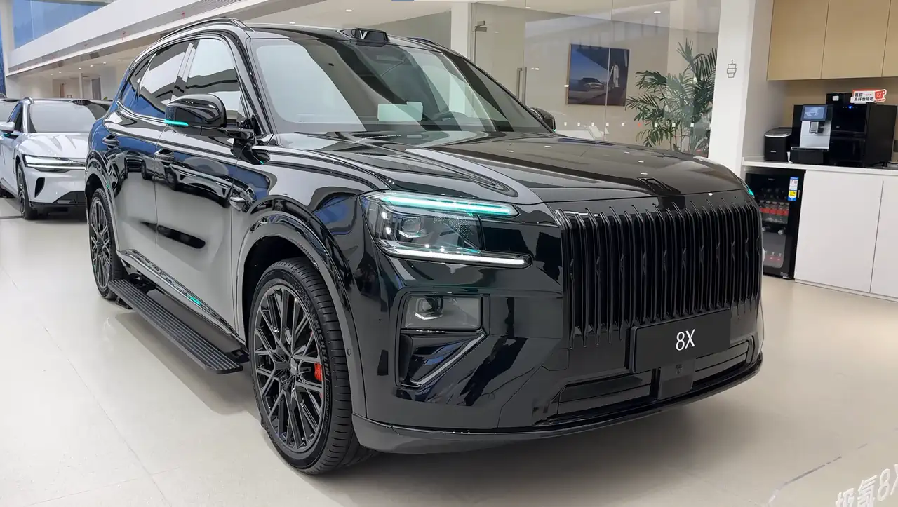 ZEEKR 8X Black Edition