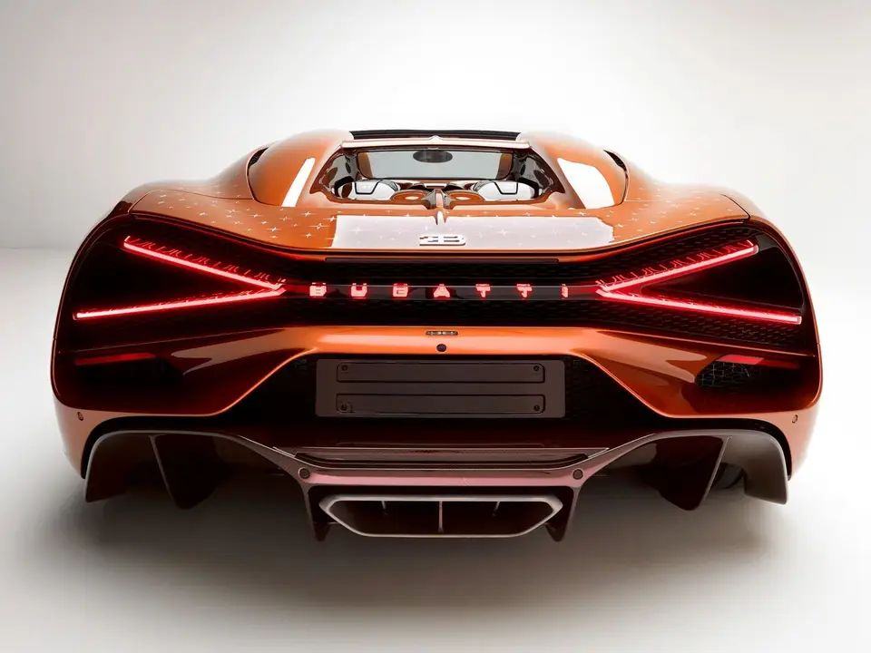 Bugatti W16 Mistral