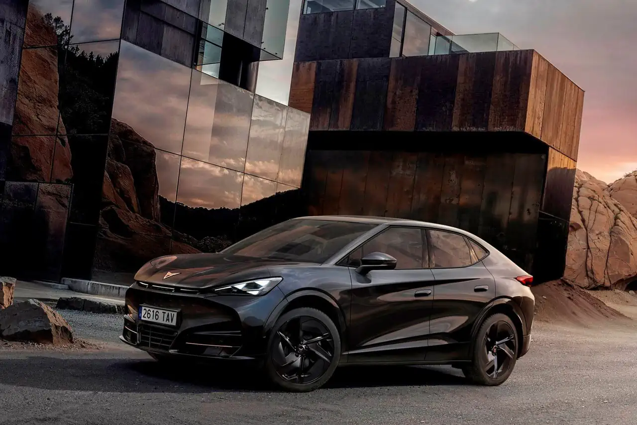 Tavascan Black Edition