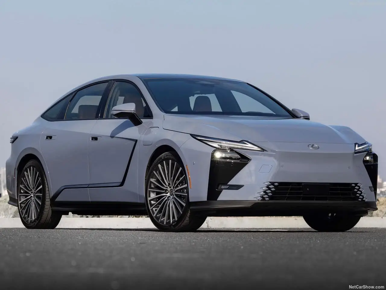 Lexus ES 350e