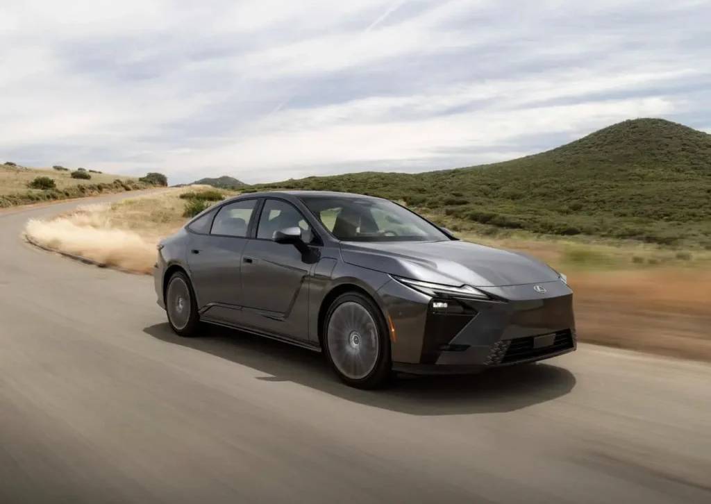 Lexus ES 350e 2026