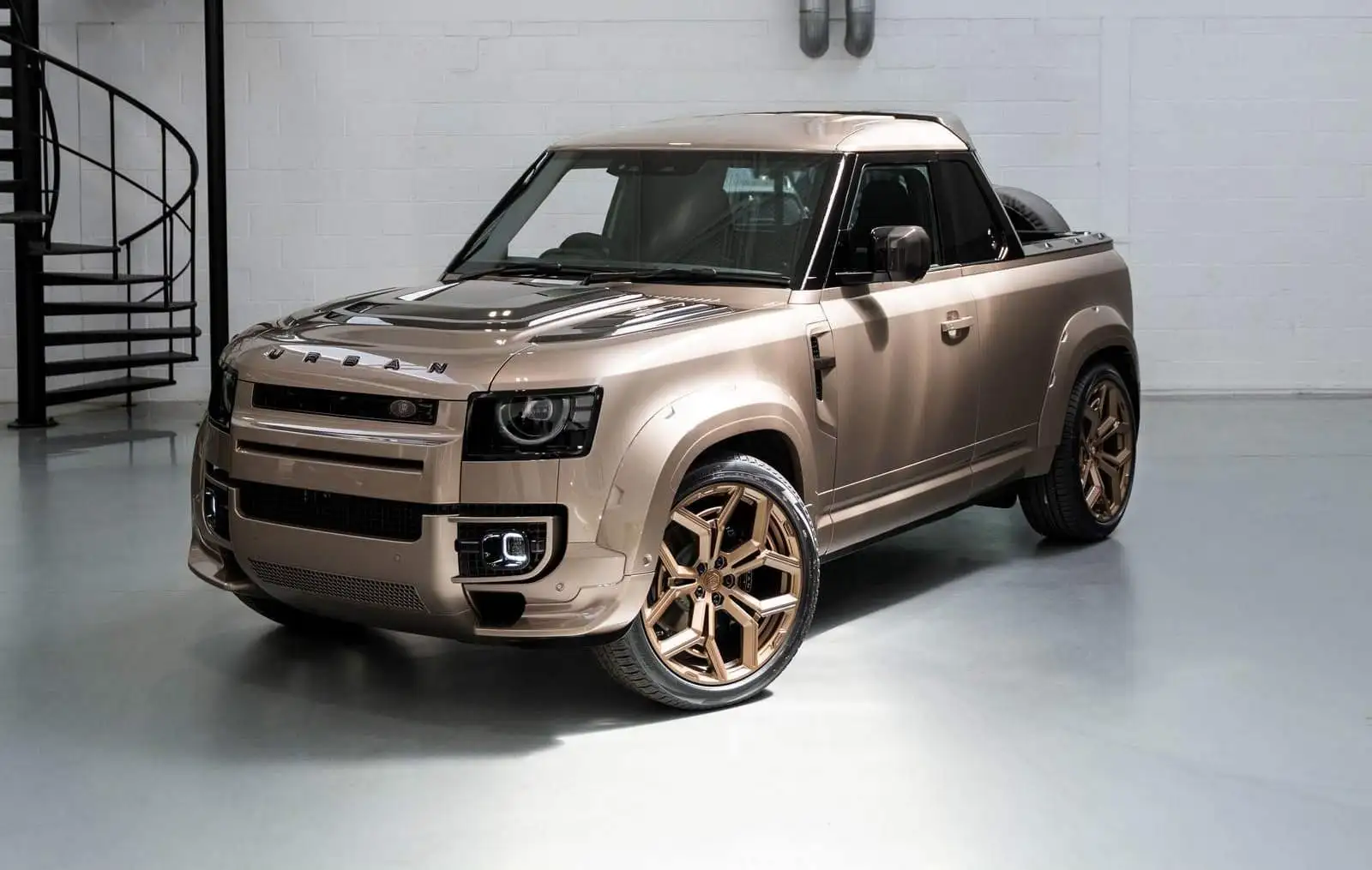 A Urban Automotive fez a picape que a Land Rover nunca colocou à venda