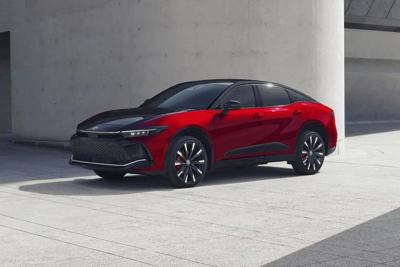 Toyota Crown 2027