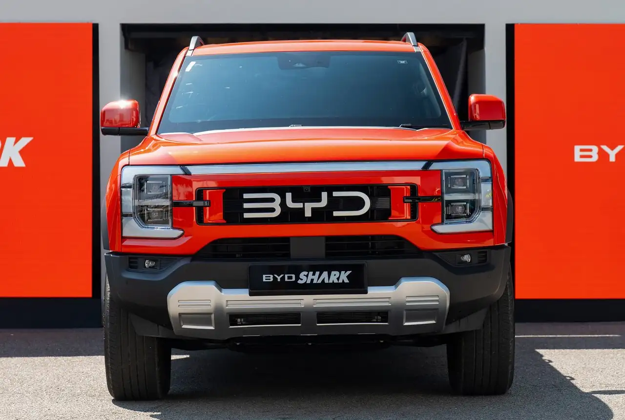 BYD Shark