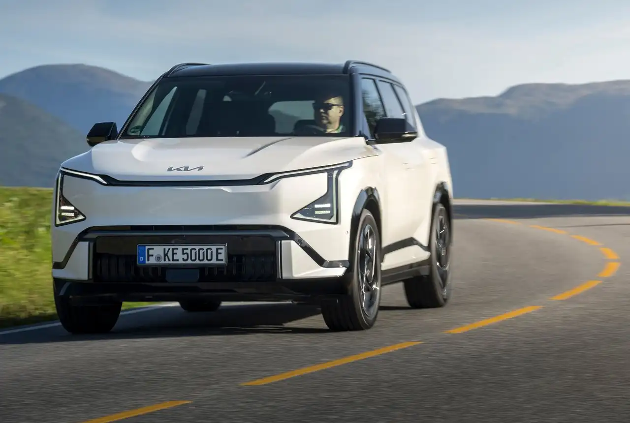 Kia revelou o EV5 GT de 476 km de autonomia e deixou o Brasil de fora