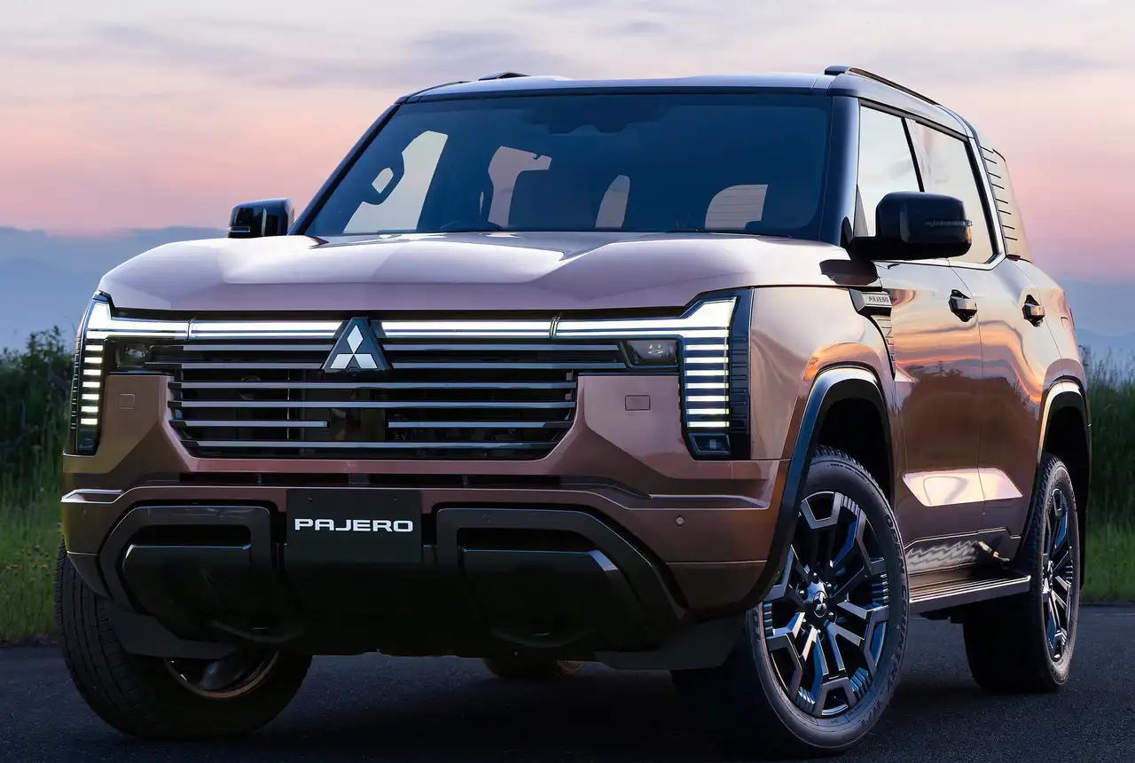Mitsubishi Pajero 2027