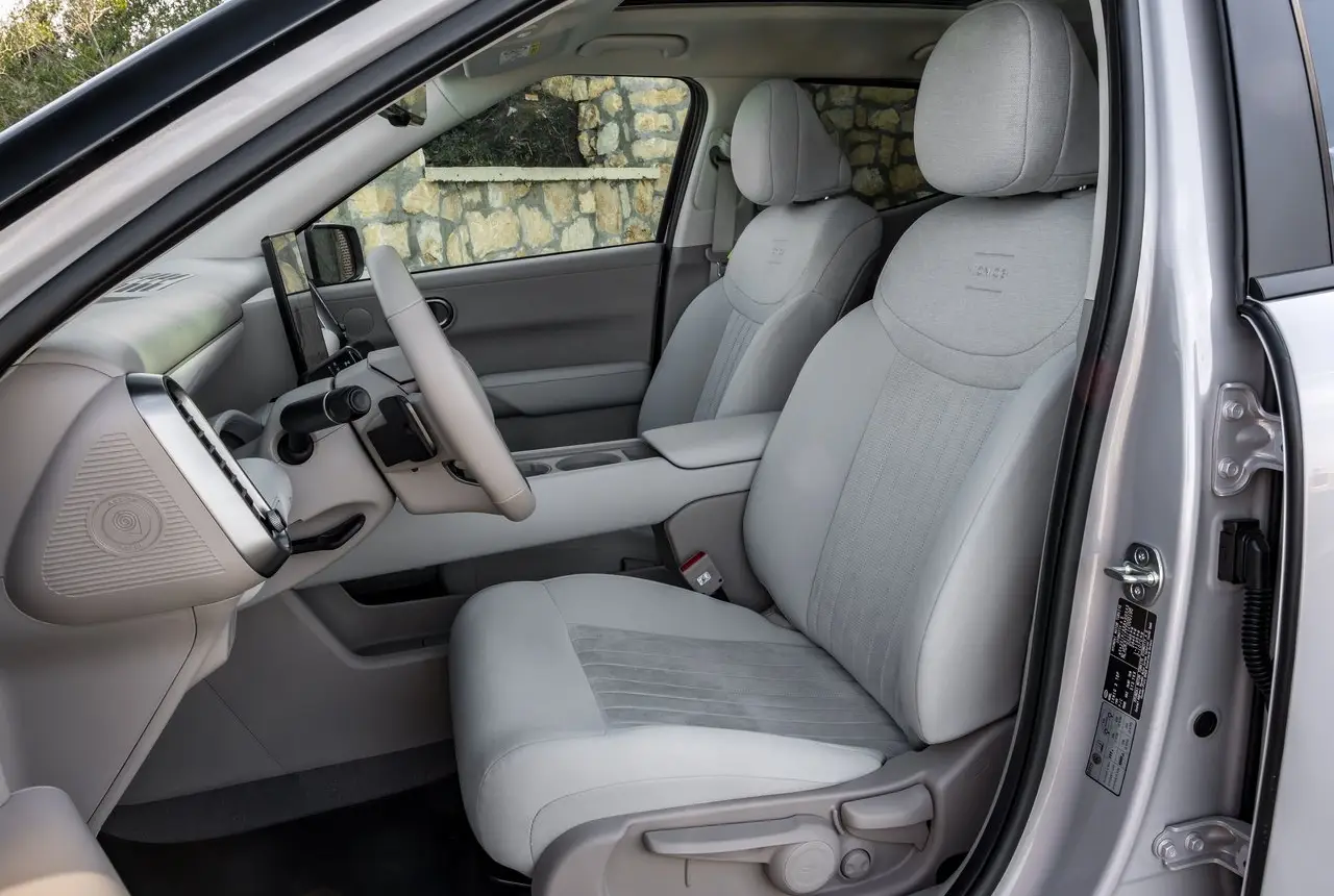 Hyundai IONIQ 3