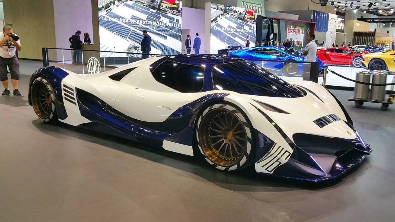 Devel Sixteen