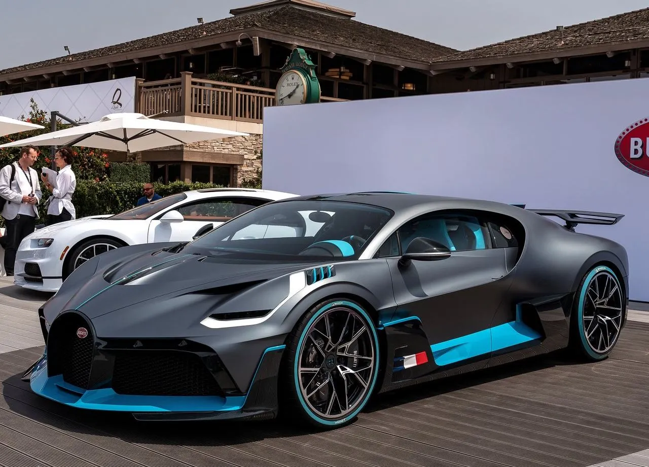 Bugatti Divo - 1500 cv