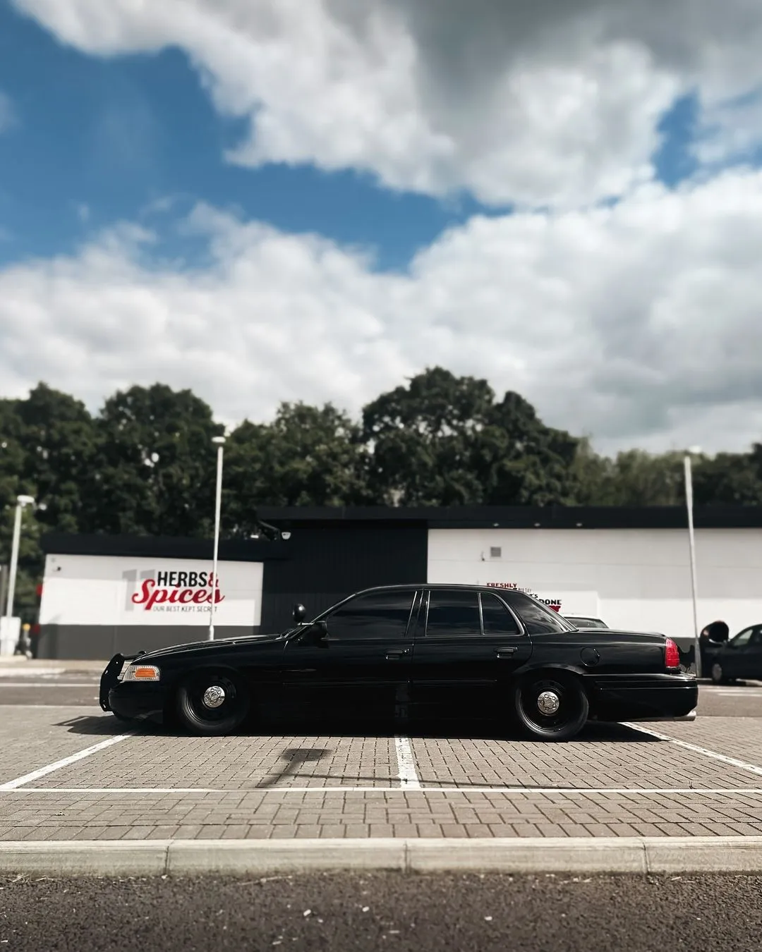 Ford-Crow-Victoria